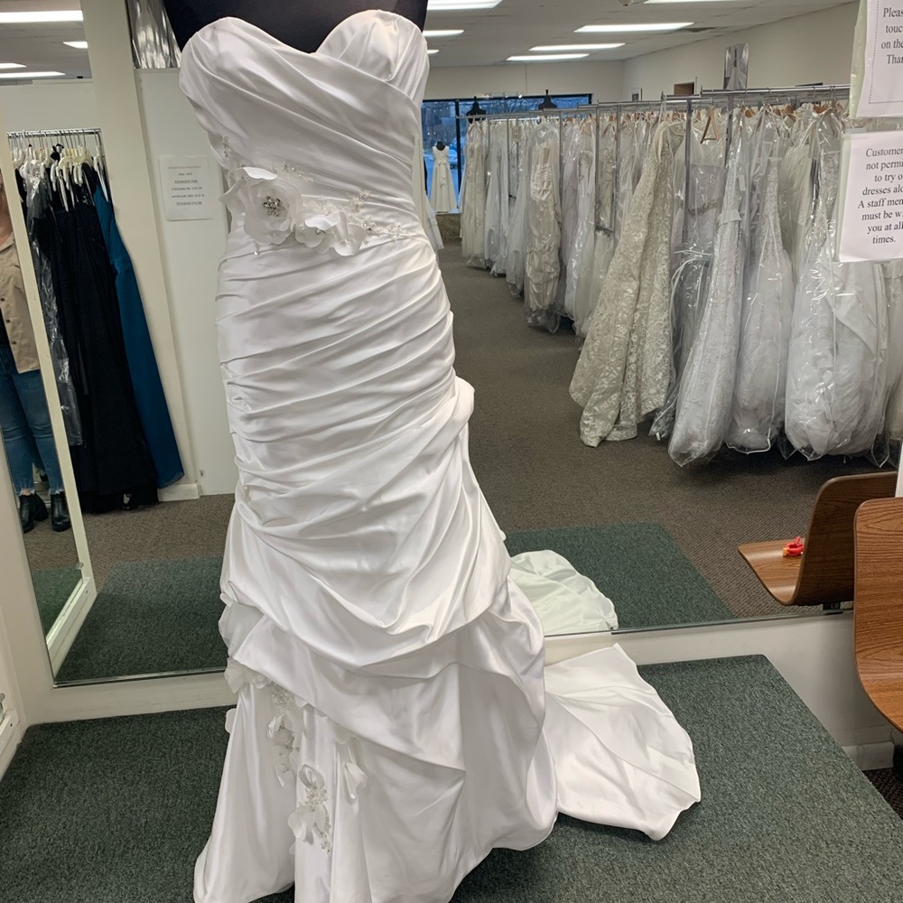 Kitty Chen bridal gown- style Amanda